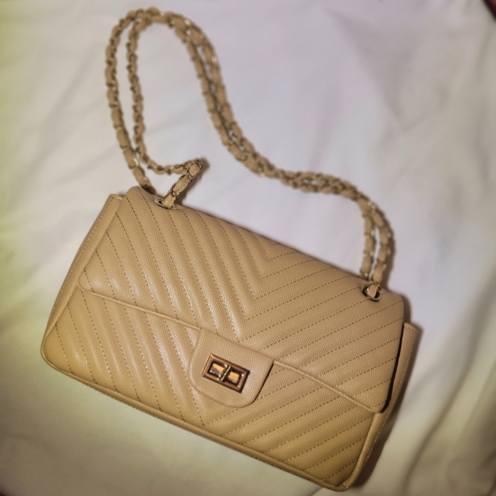 Beautiful Tan Chevron Crossbody with Chain Strap
